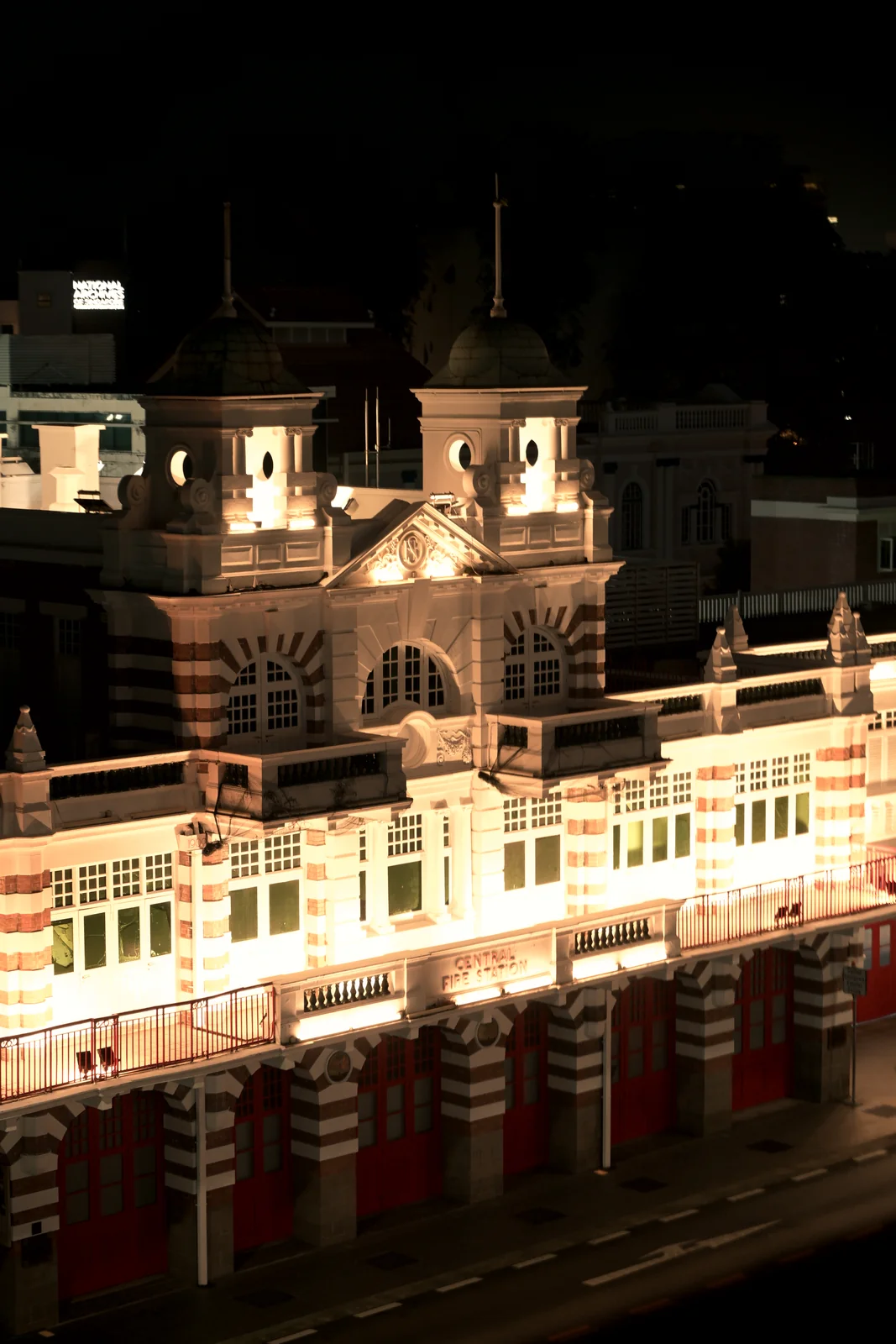 Victoria Memorial Hall neoclassical colonnade and architectural lights