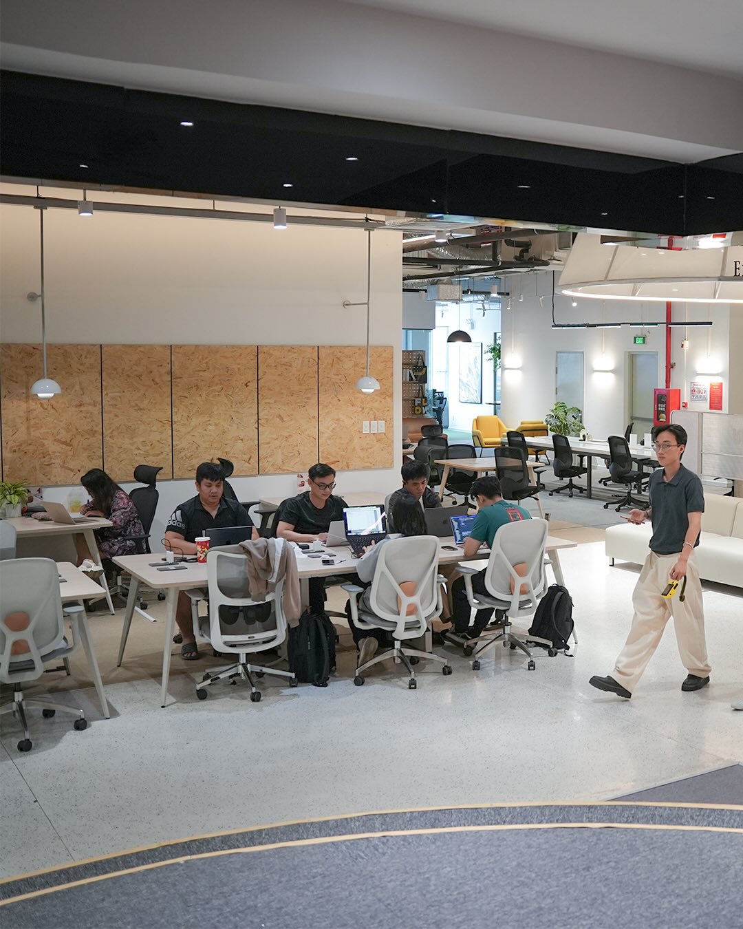 WorkFlow Space Post DVx-sjpE3pO